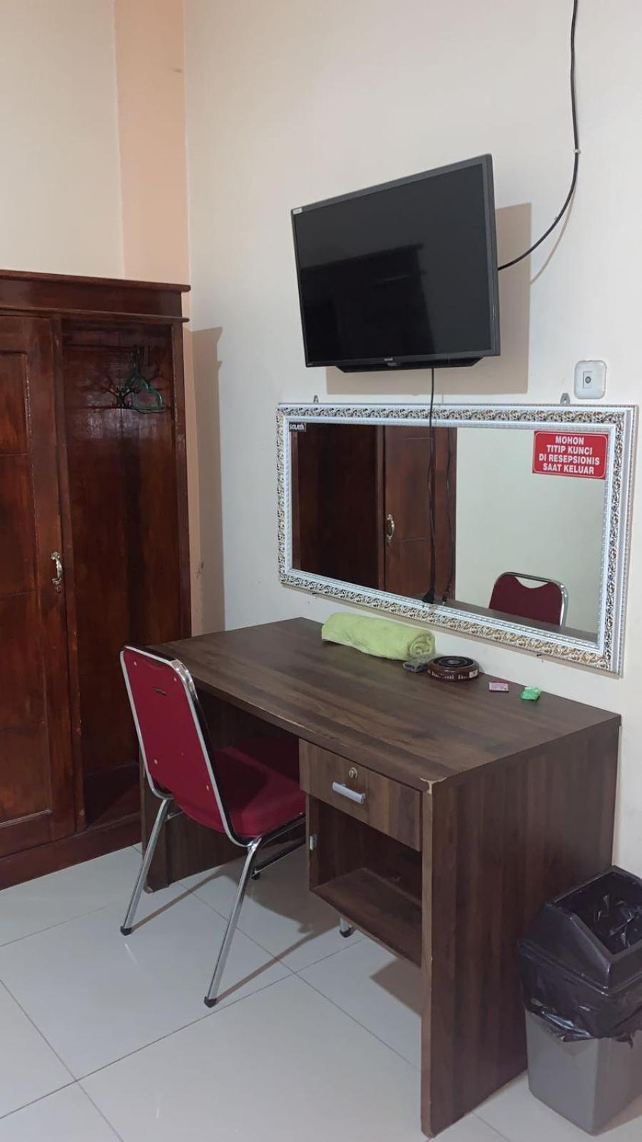 Wisma Reza Palopo Motel ภายนอก รูปภาพ